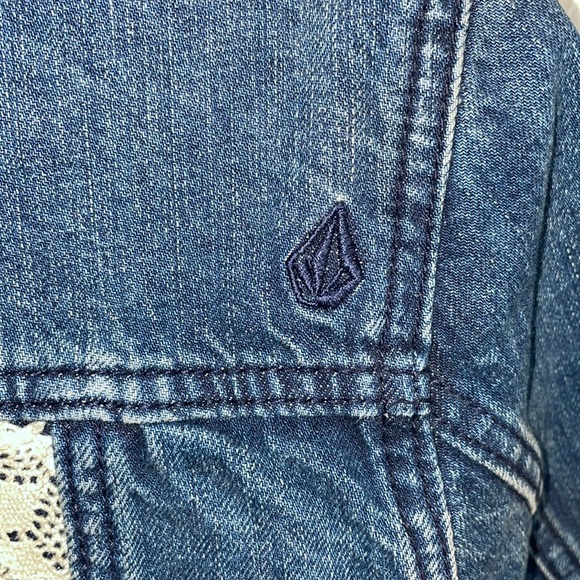 Volcom Jean Jacket - Picture 6 of 7